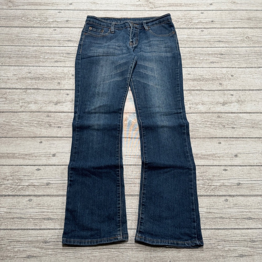 Y2K Levi's 501 Jeans Women's 28x32 Blue Medium Wash Bootcut Relaxed Fit Rugged